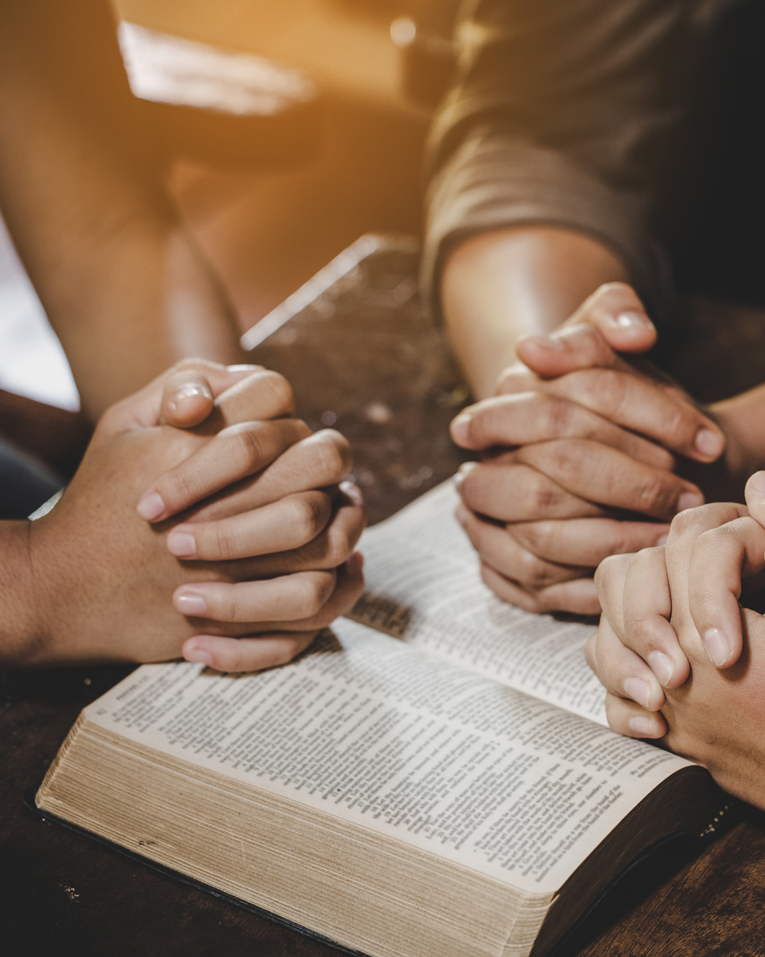Prayong hands bible